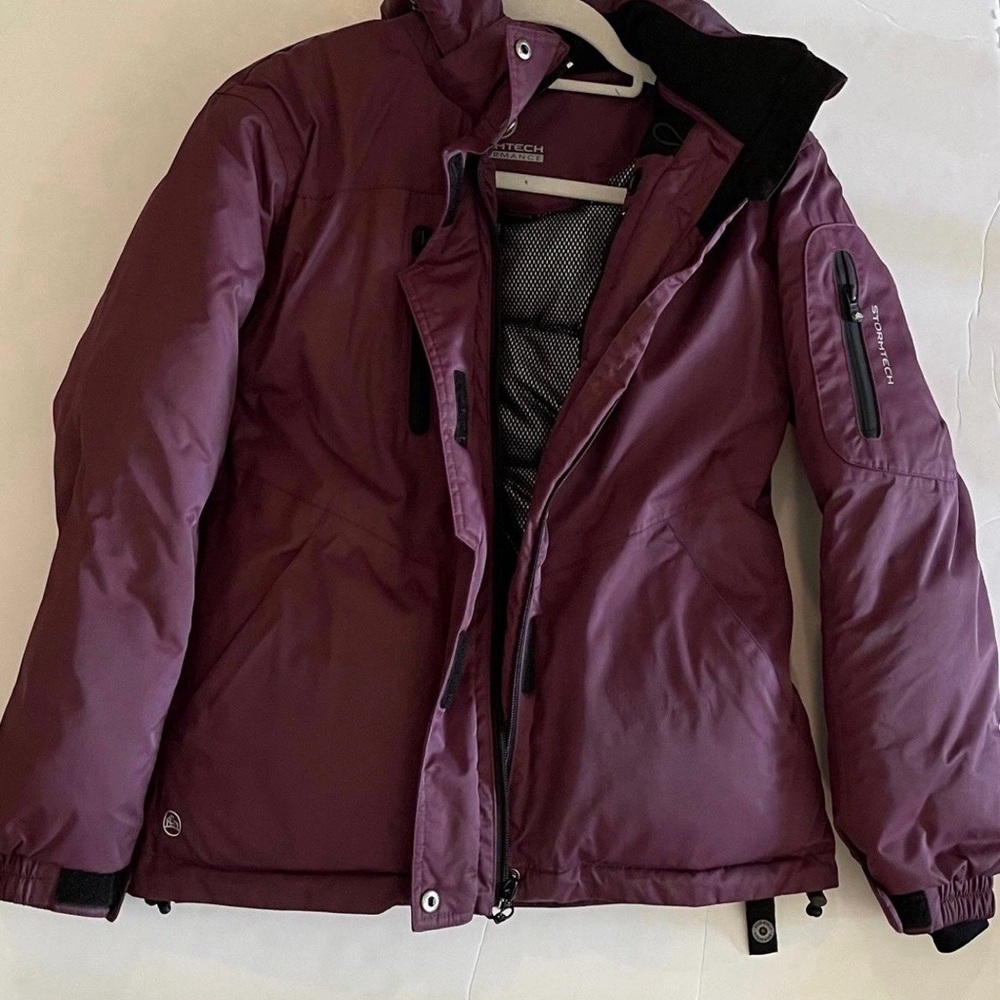 Women’s Stormtech Waterproof Purple Puffer Winter Jacket